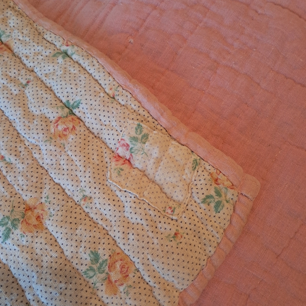 Vintage Antique Pink Quilt 68x84 Twin Floral Shabby Chic Cottage Retro Country - Picture 12 of 16